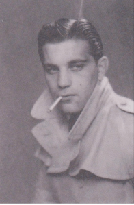 Lite Humphrey  Bogart--stuk över över Hörneforsaren. 