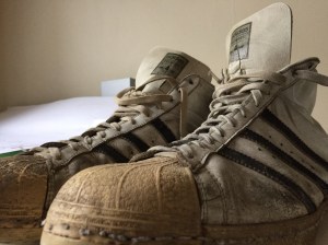 Gregs matchsojor, storlek eng 14, dv s storlek 50,5. Jag bar dem ofta i gymnasiet som ett minne och en "tribute" till Greg. Det väckte ofta en viss munterhet, I couldn't care less.  